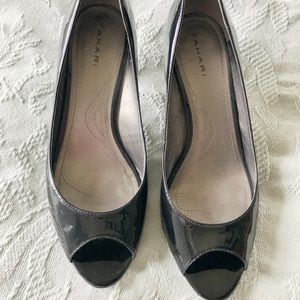 Tahari peep-toe 2.5” heels